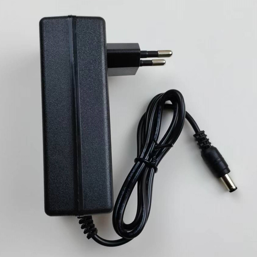 9V 2.5A Adaptor - Adaptor